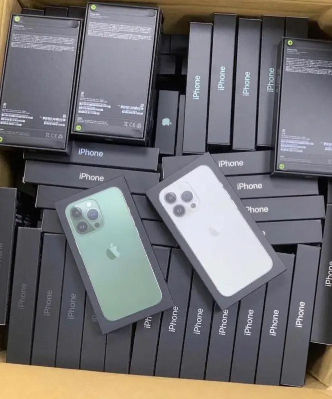 Paleta iPhone – hurt palet likwidacyjnych, zdjęcie 2 z 4