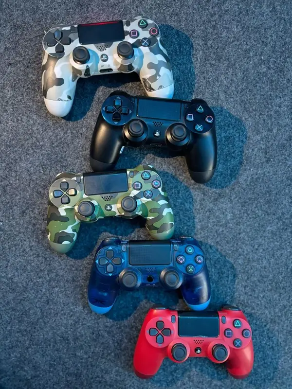 Palety PlayStation 5 i konsole – hurt palet likwidacyjnych, zdjęcie 10 z 15