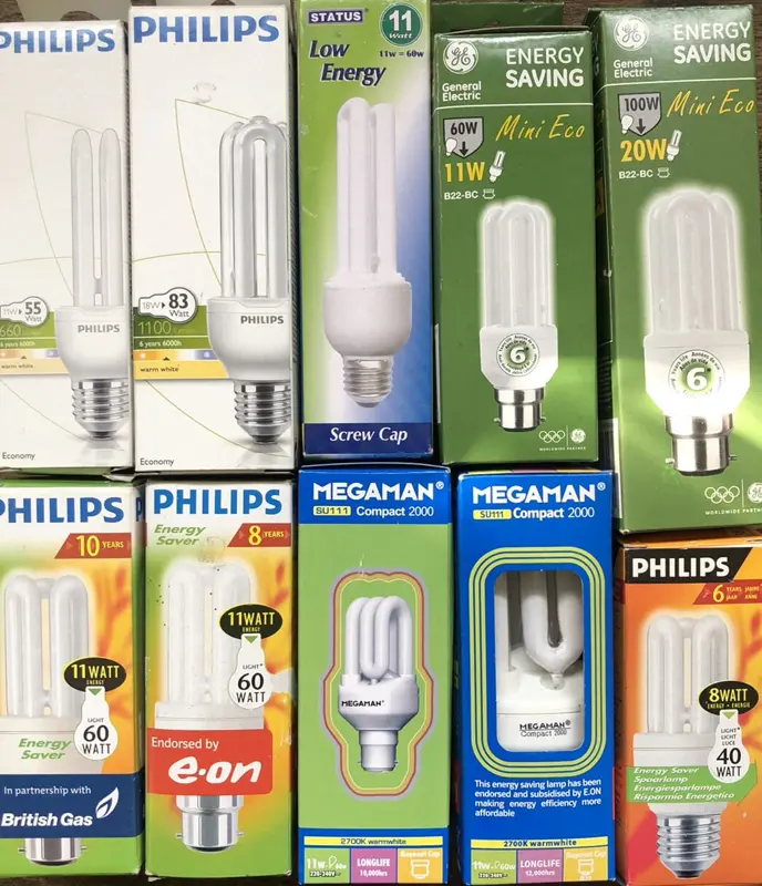 Partia lamp LED i lamp biurkowych – hurt palet likwidacyjnych, zdjęcie 8 z 11